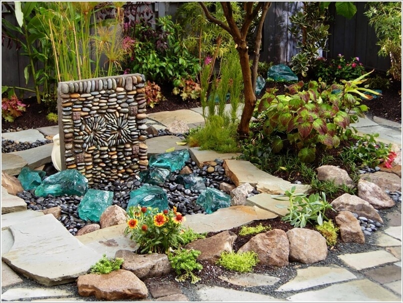 Sân vườn bắt mắt với tạo hình nghệ thuật độc đáo