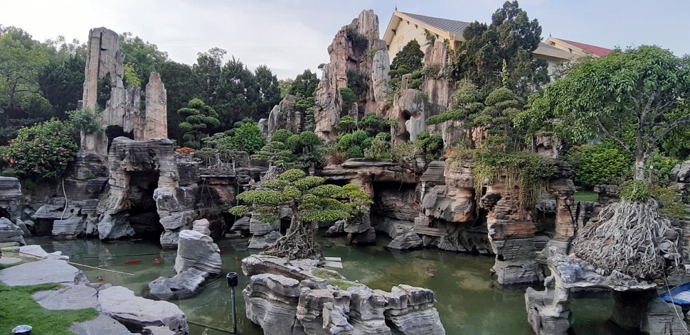 Đá cổ thạch dùng trong non bộ, hồ cá...